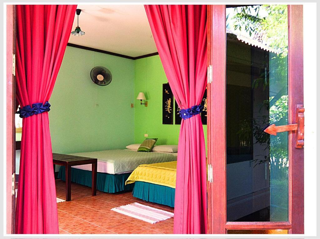 The Emerald Krabi Beach Resort Klong Muang Beach Room photo